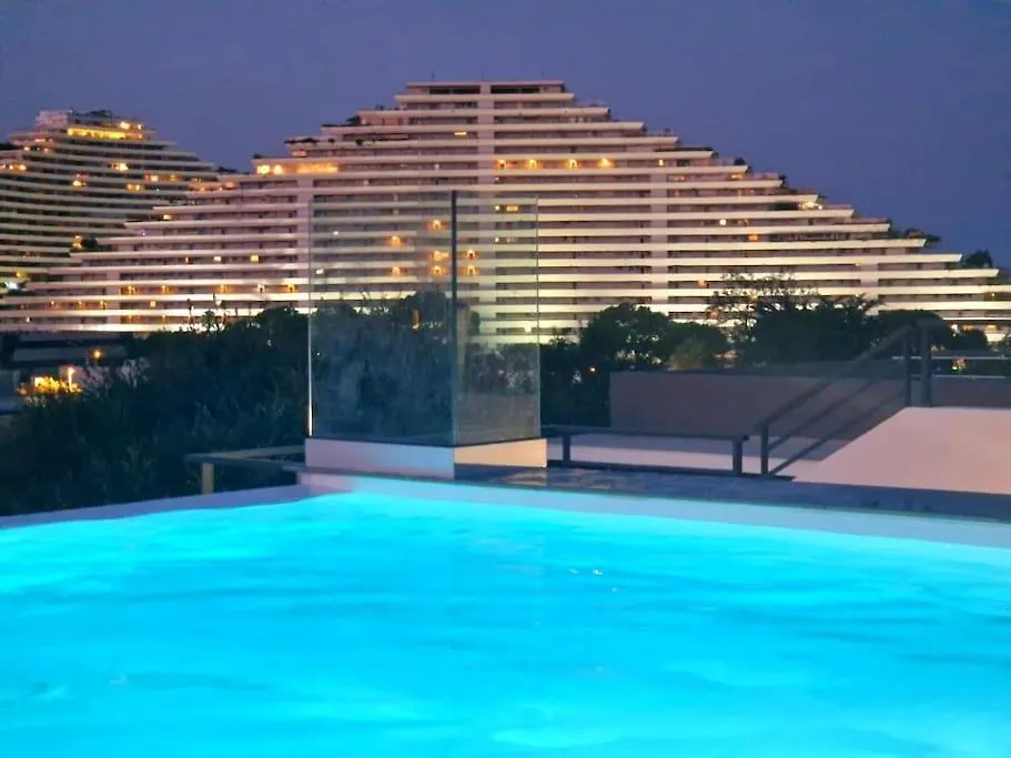 Bien Design Avec Jacuzzi Et Piscine Apartment Villeneuve-Loubet