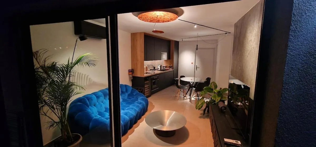 Bien Design Avec Jacuzzi Et Piscine Apartment Villeneuve-Loubet
